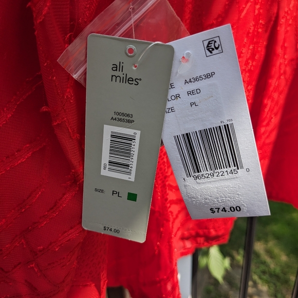 Valentine's Day Ali Miles Petite LG Red blouse Stick Buttons Sheer Shiny NWT - Picture 10 of 10